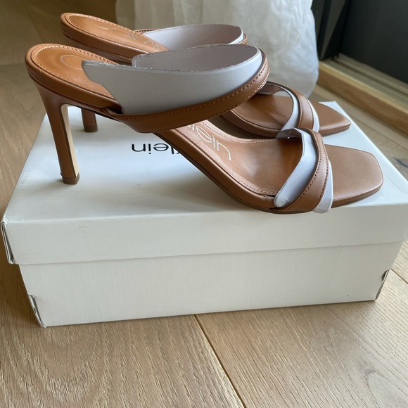 Brown Leather Calvin Klein Heels - Picture 3 of 4